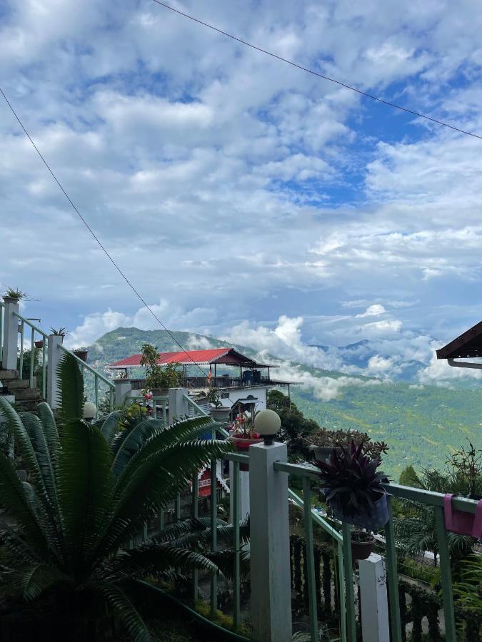 The Gingko Eyrie Apartment Kalimpong Exterior photo